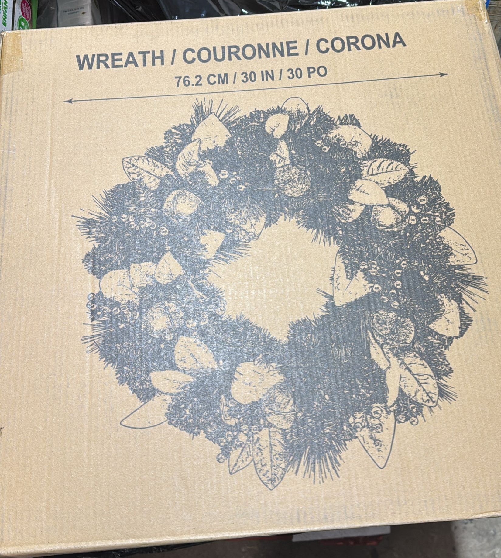 Decorated Wreath w/Bells, 30 in.