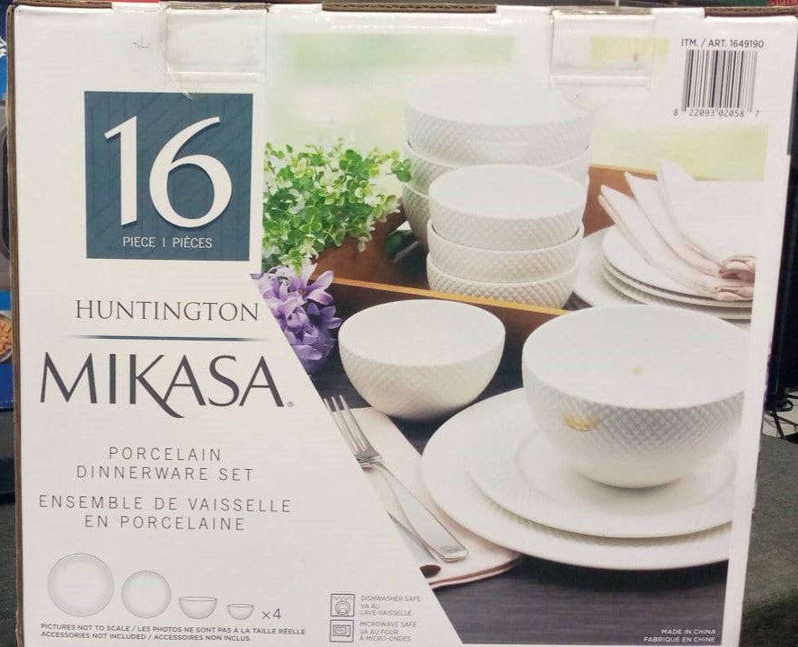 Mikasa Huntington Porcelain Dinnerware Set, 16-piece