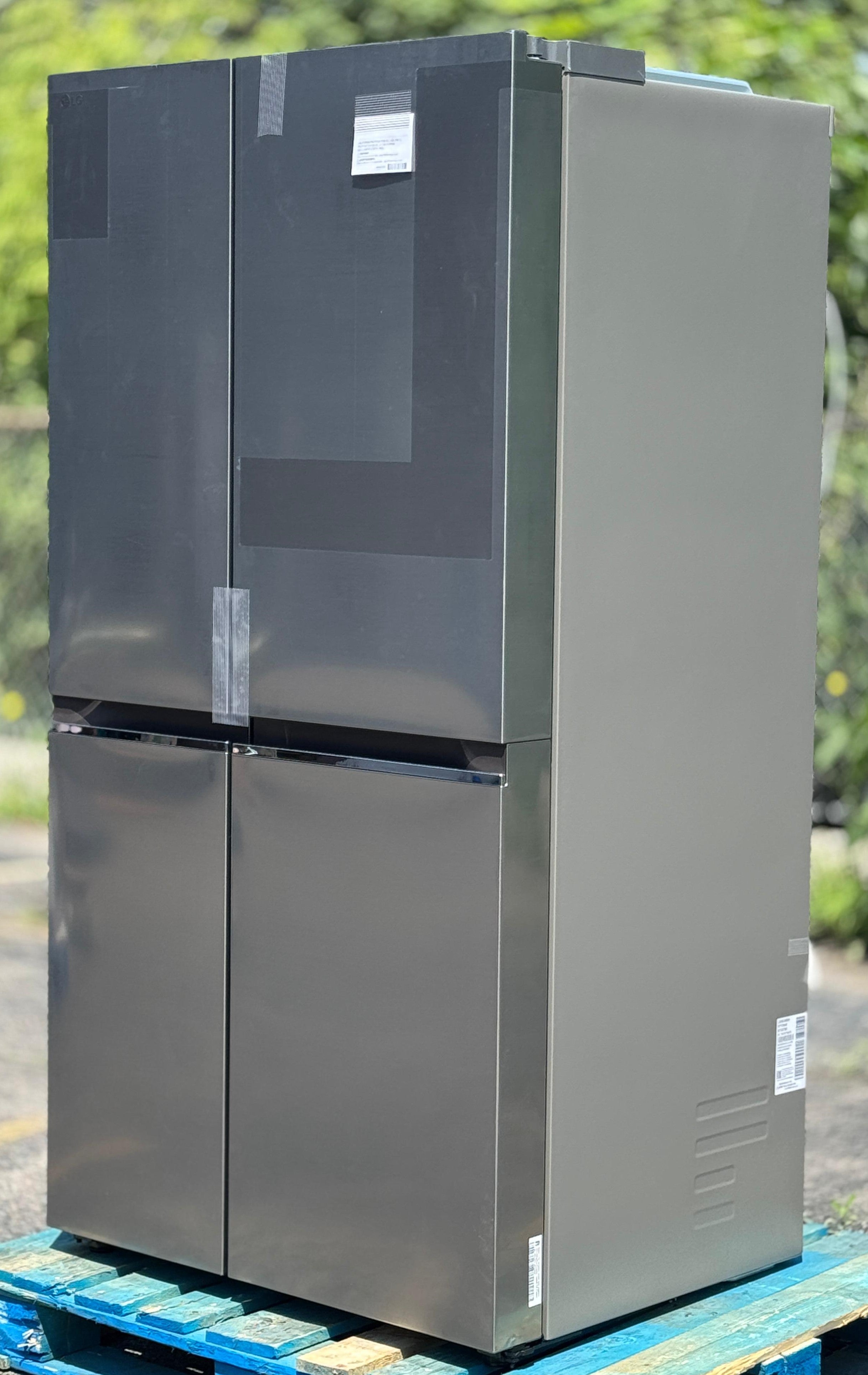 LG 36 in. 23 cu. ft. Counter Depth Side by Side Refrigerator with Door Cooling+