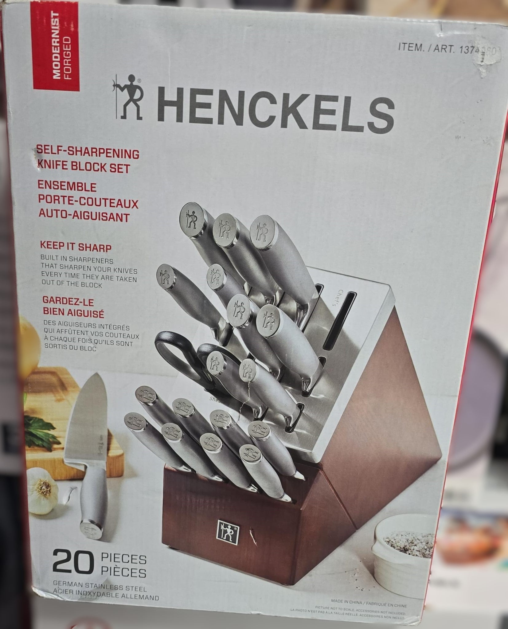 HENCKELS MODERNIST Self-sharpening Knife Block Set, 20-piece