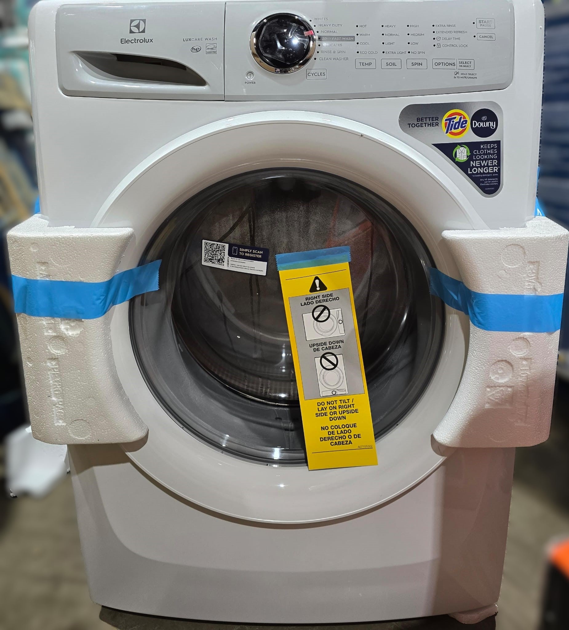 Electrolux 3 Series 27 in 5.1 cu ft. I.E.C White Front Load Washer with LuxCare Wash System