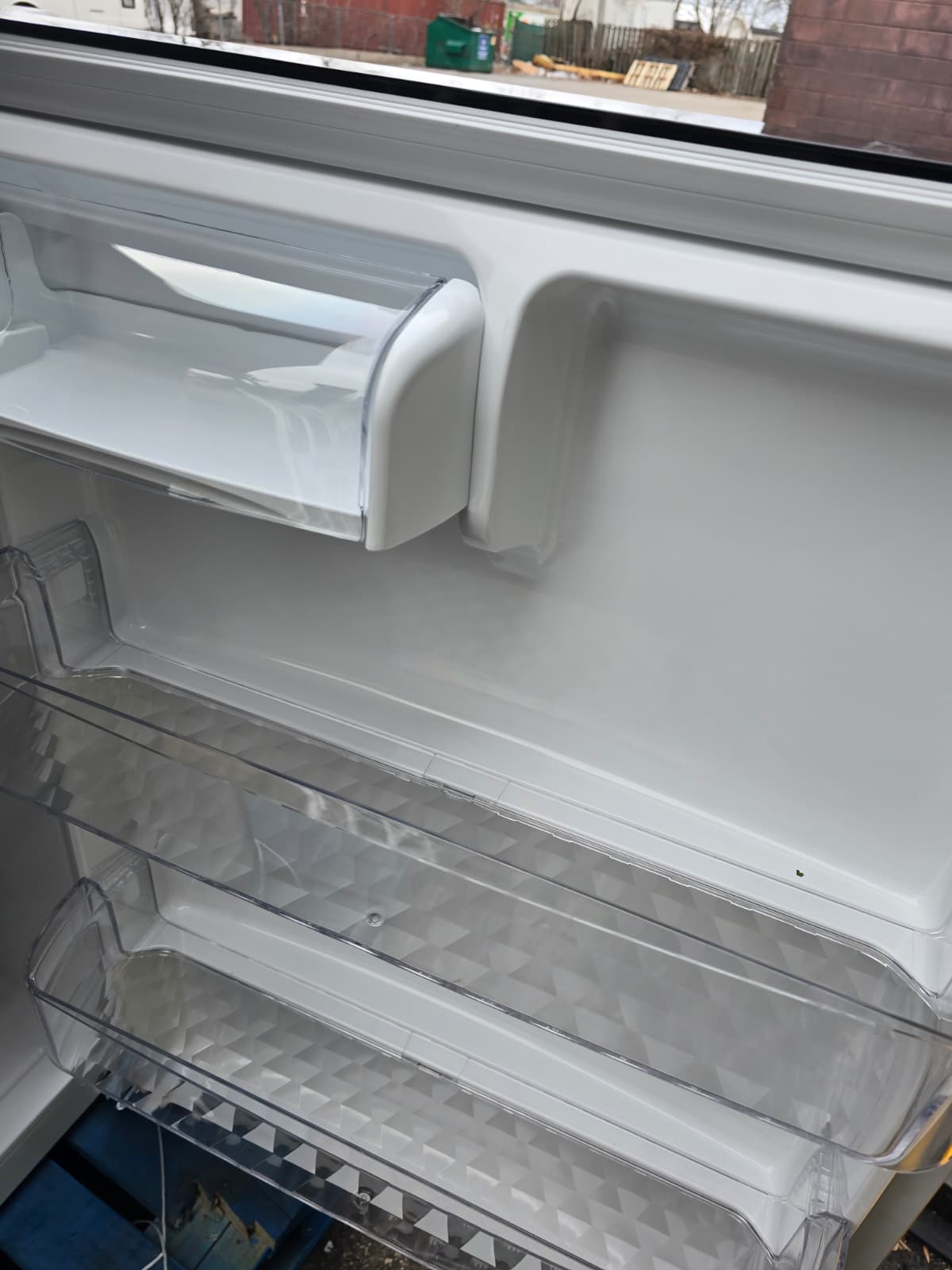 LG 30 in. 20 cu. ft. Top Mount Freezer Refrigerator with Multi-Air Flow Cooling