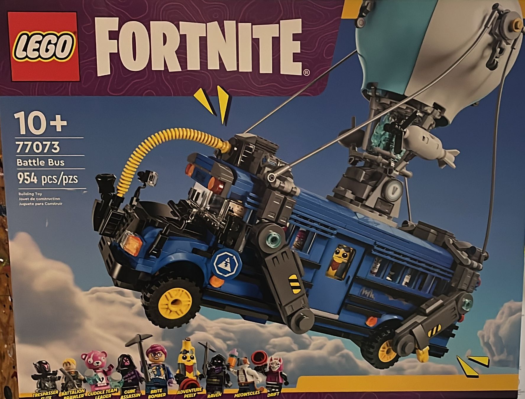 LEGO Fortnite Battle Bus Collectible Building Toy 77073