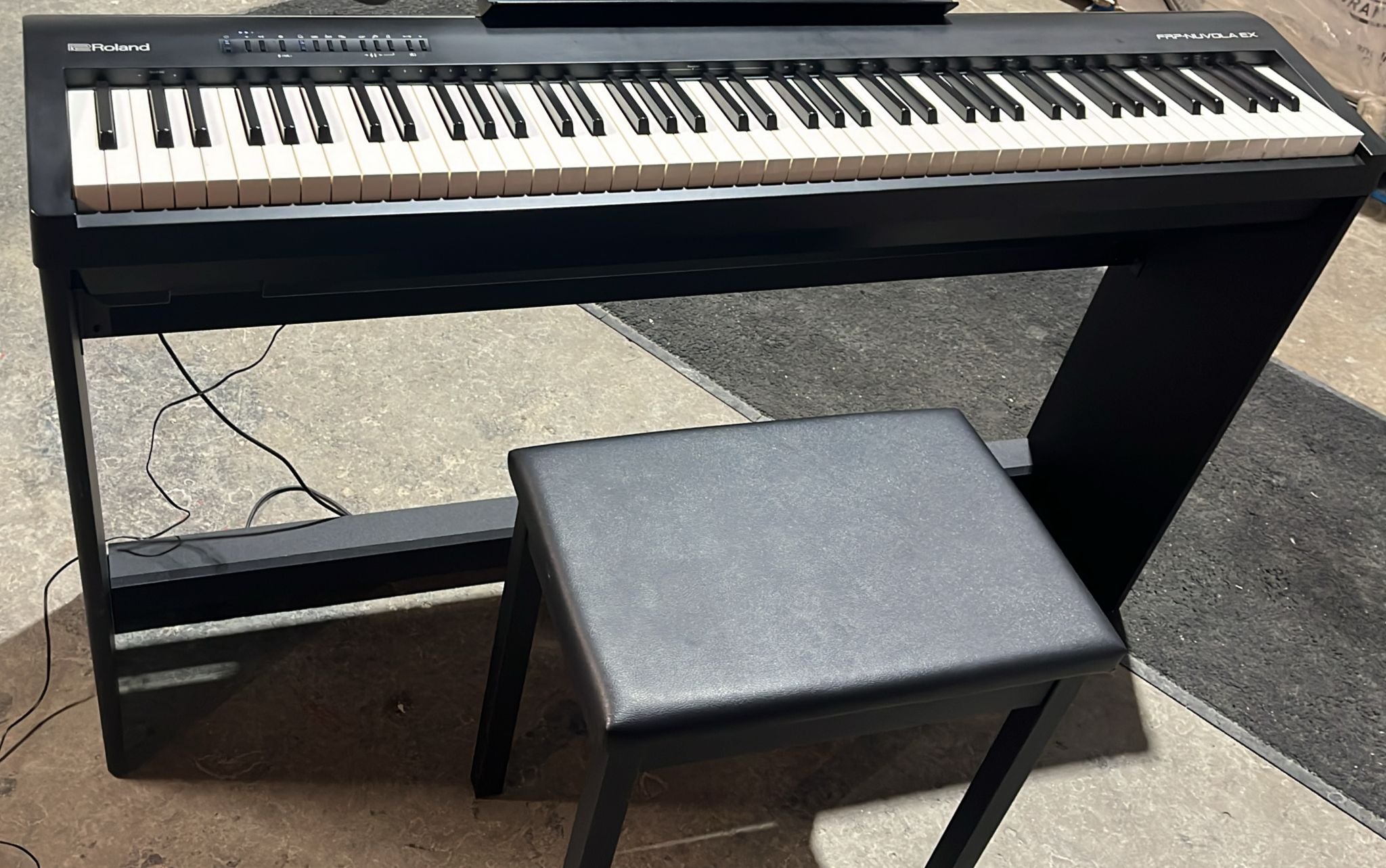 Roland FRP Nuvola Digital Piano Bundle with Bench (no Headphones no box)