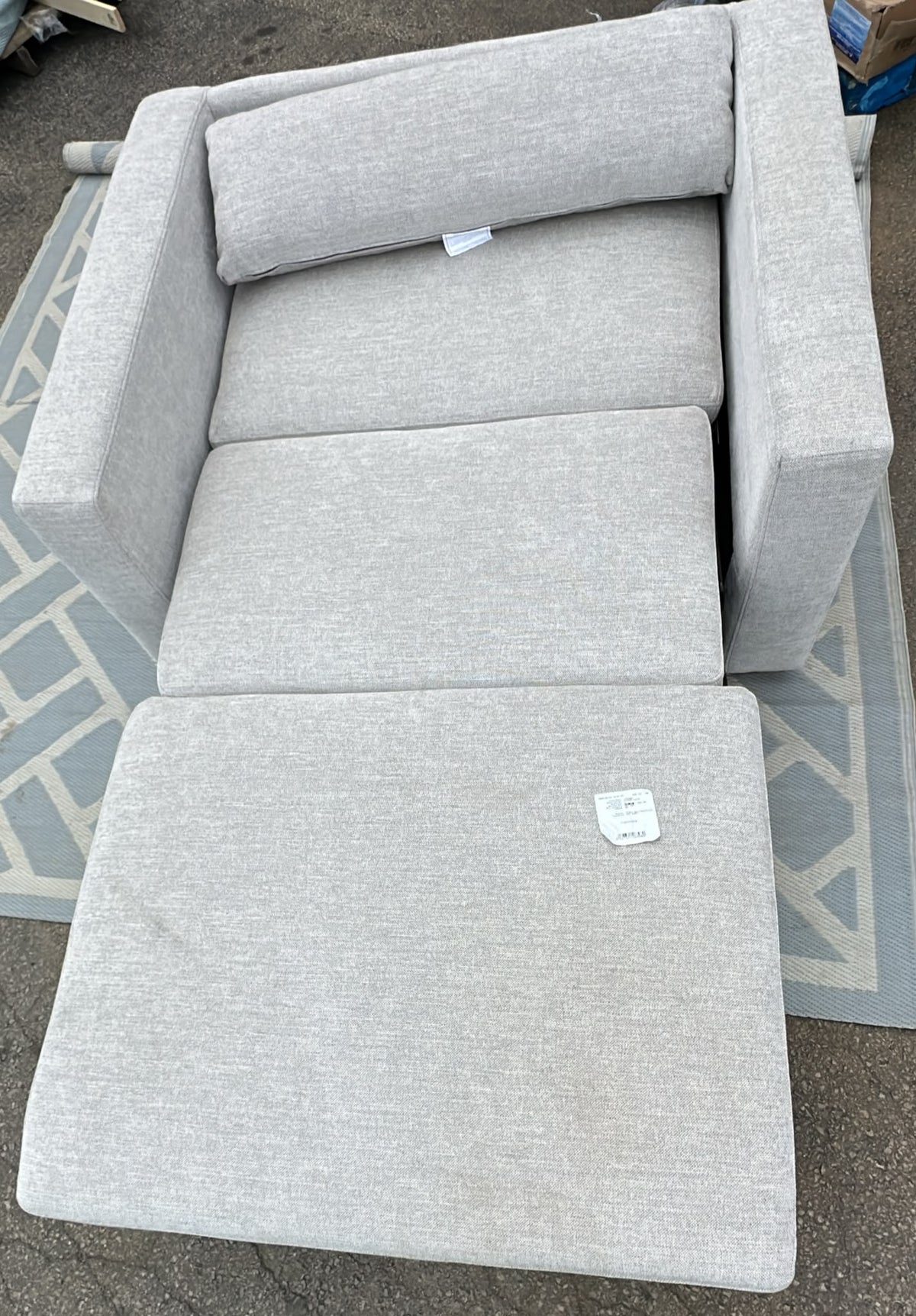 Thomasville Dillard Fabric Sleeper Chair (Grey)