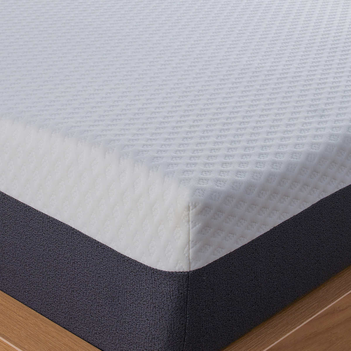 Comfort Tech Elate Medium 25.4 cm (10 in.) Foam Mattress