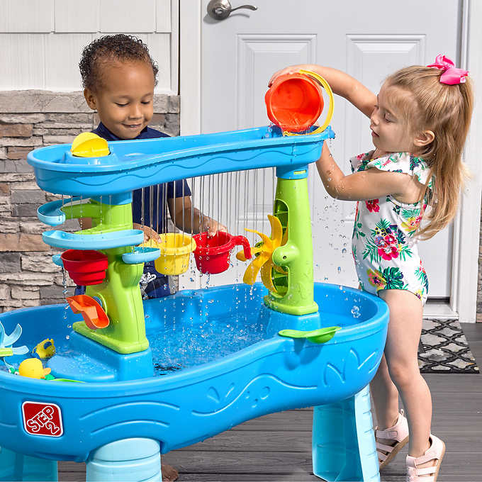 Step2 Double Showers Water Table