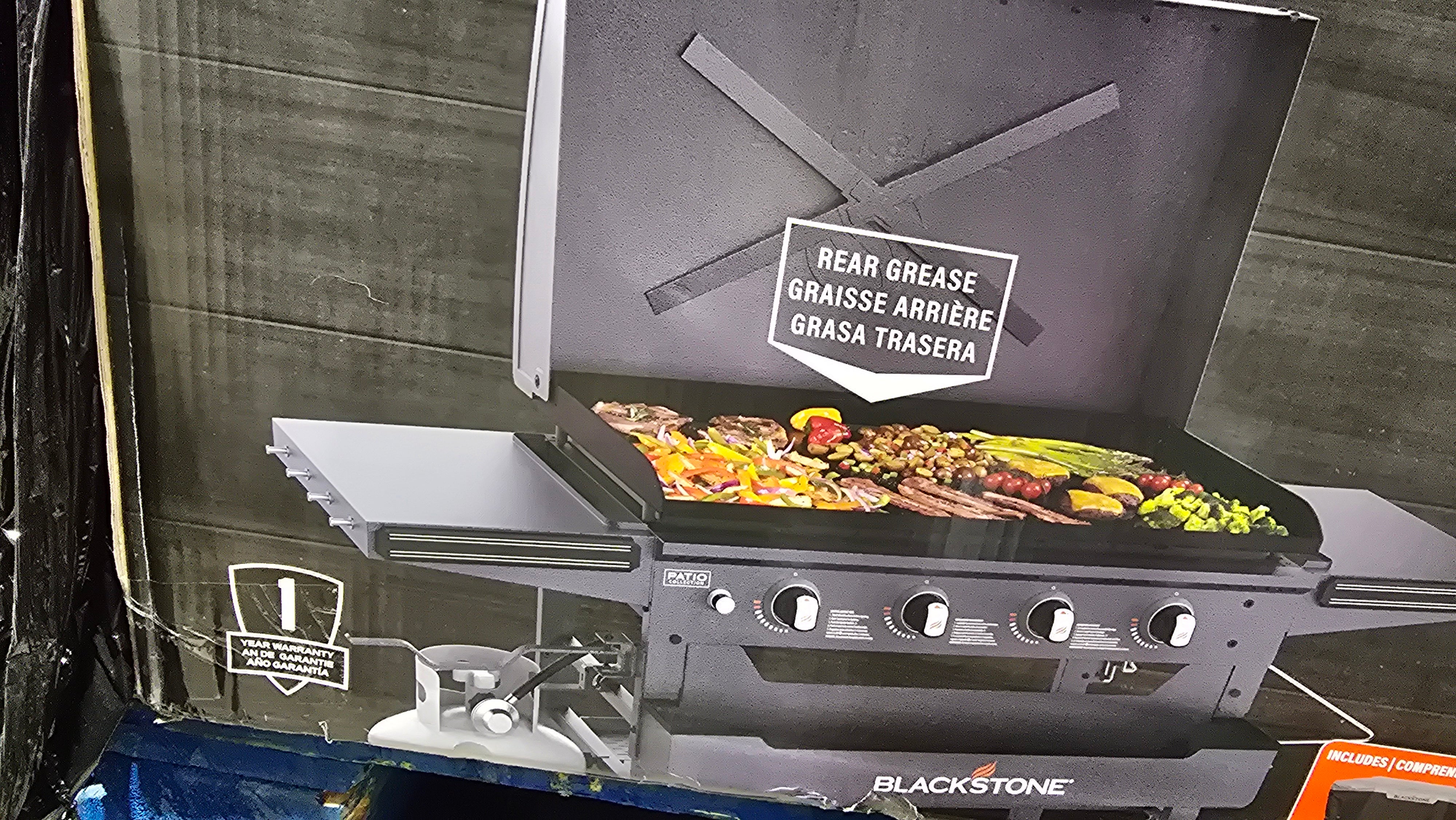Blackstone 36” Omnivore Griddle with Hood and Soft Cover