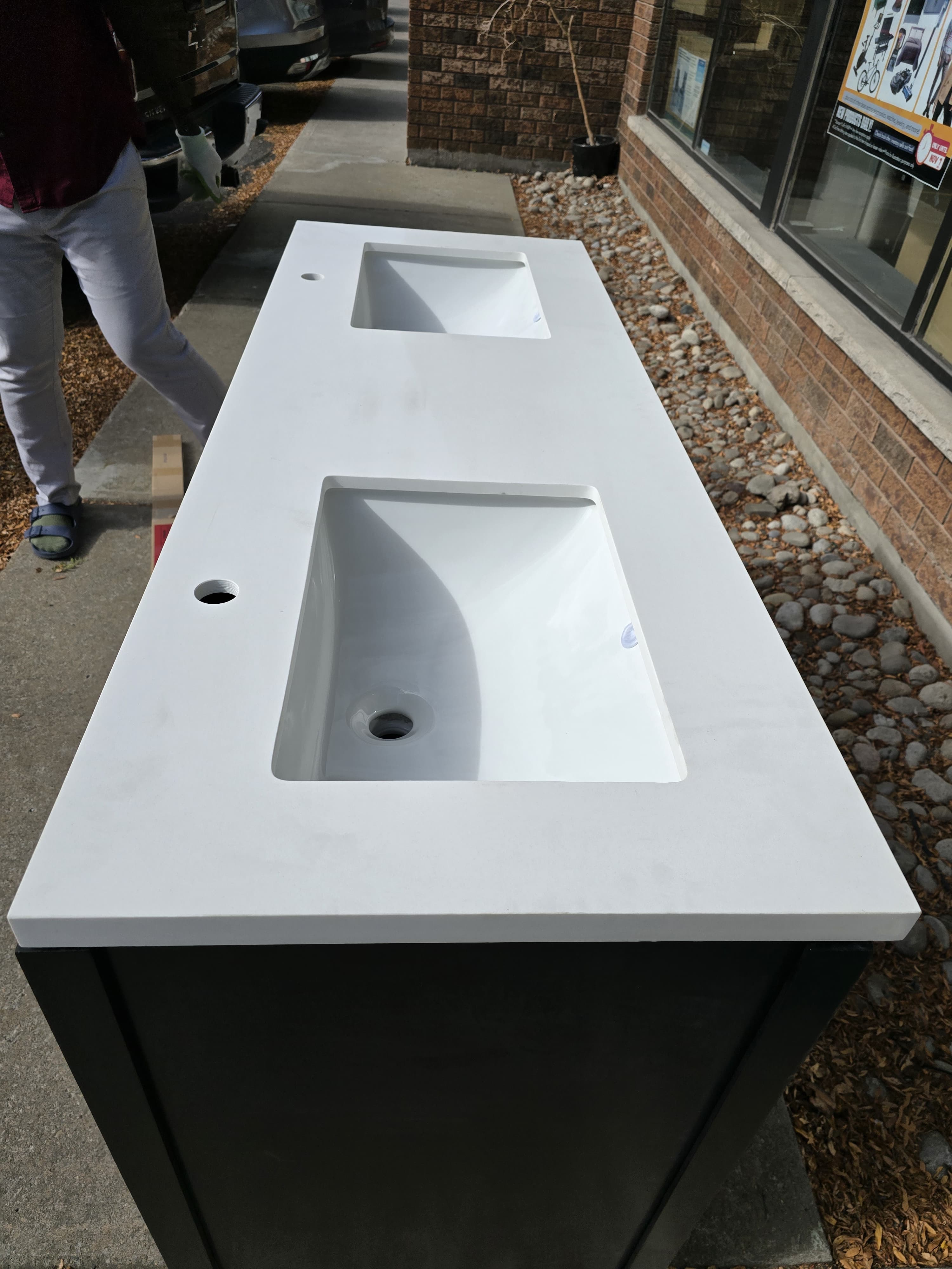 OVE LOURDES 60 IN Vanities (crack at the corner)